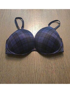 PINK Victoria's Secret Wear Everywhere Super Push Up Padded Bra 34D Blue Black